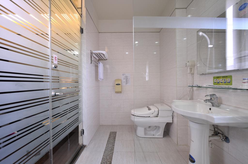 King Town Hotel Luodong Habitación foto