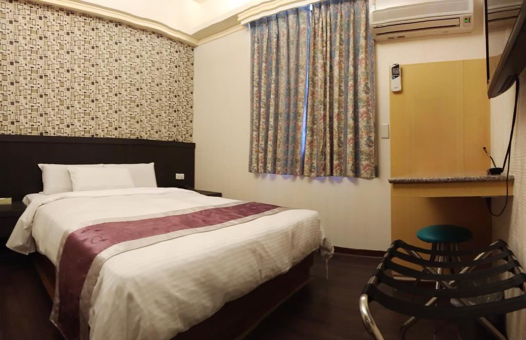 King Town Hotel Luodong Exterior foto